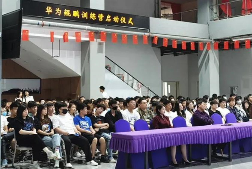 GGPOKER - 全球当先的在线扑克平台 | 安全平正的扑克游戏履历