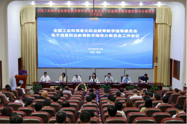 GGPOKER - 全球当先的在线扑克平台 | 安全平正的扑克游戏履历