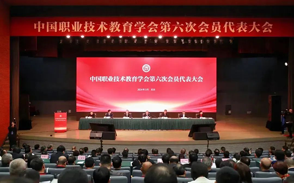 GGPOKER - 全球当先的在线扑克平台 | 安全平正的扑克游戏履历