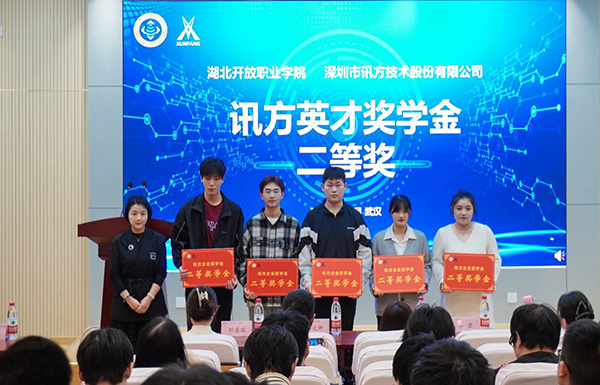 GGPOKER - 全球当先的在线扑克平台 | 安全平正的扑克游戏履历