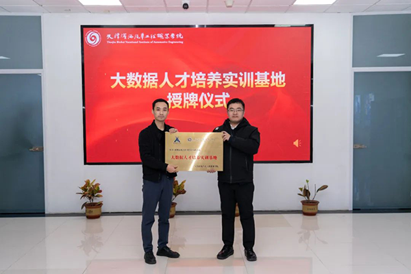 GGPOKER - 全球当先的在线扑克平台 | 安全平正的扑克游戏履历