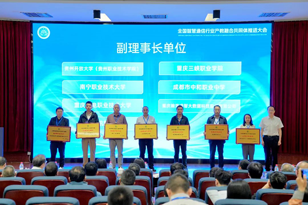 GGPOKER - 全球当先的在线扑克平台 | 安全平正的扑克游戏履历