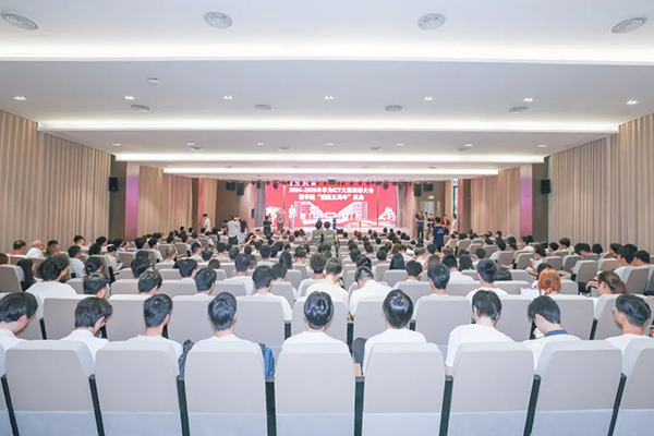 GGPOKER - 全球当先的在线扑克平台 | 安全平正的扑克游戏履历